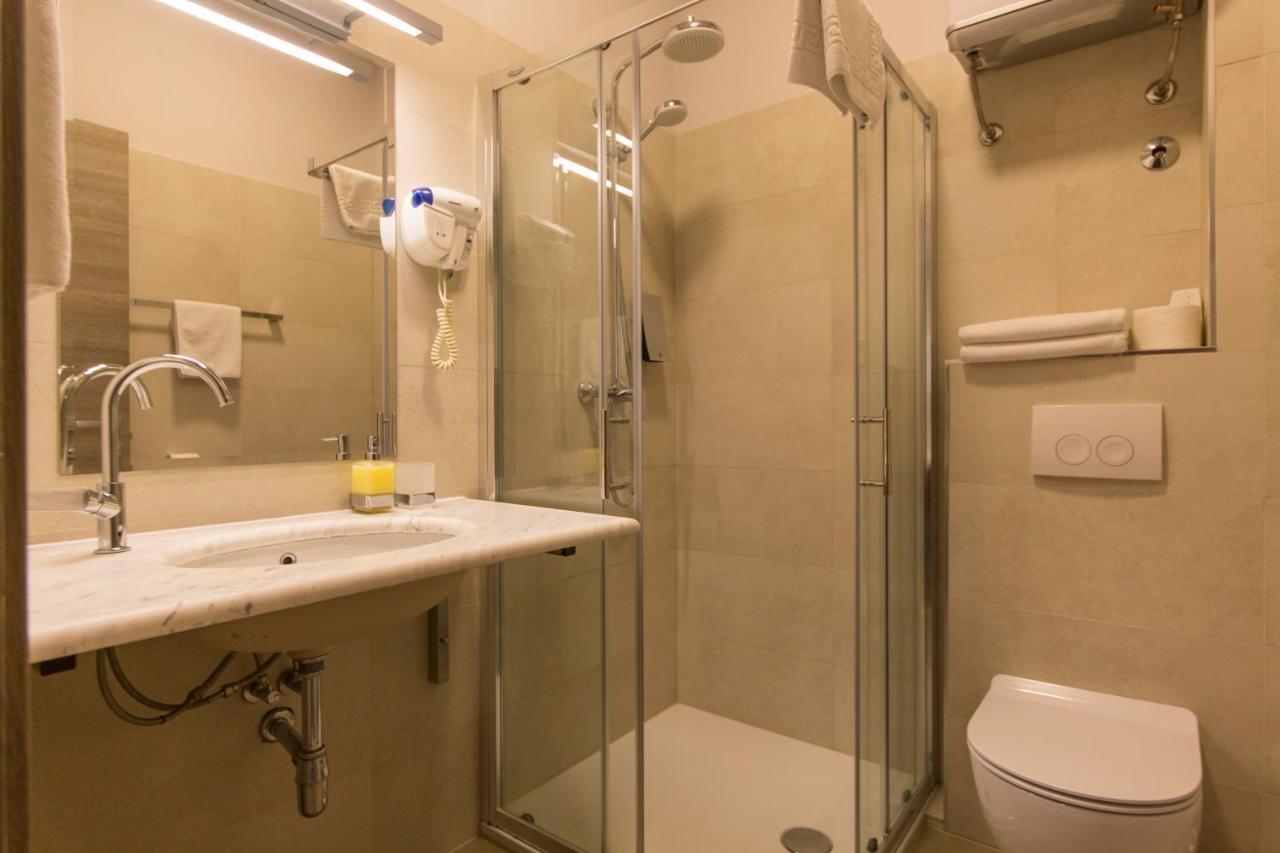 Tifani Luxury Rooms 2 Split Exterior photo